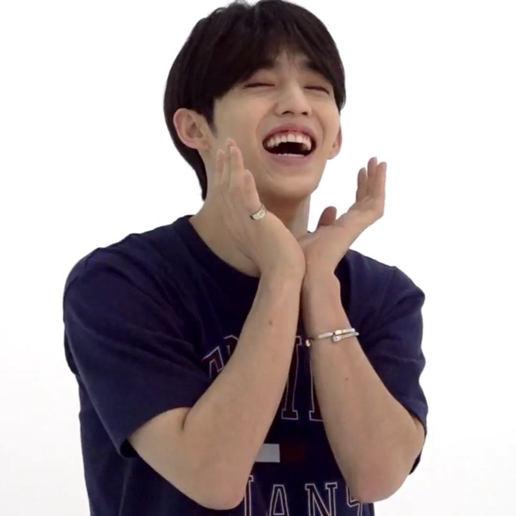 happiest birthday to you cheol,, I hope you’re always happy and healthy,, we love you so much and we are so so proud of you ! thank you for everything 💖💖💖💖💖
#승철이의_스물넷_예뻐서_어쩌나 
#Happy_COUPS_Day 
#Generalization_Leader_Day