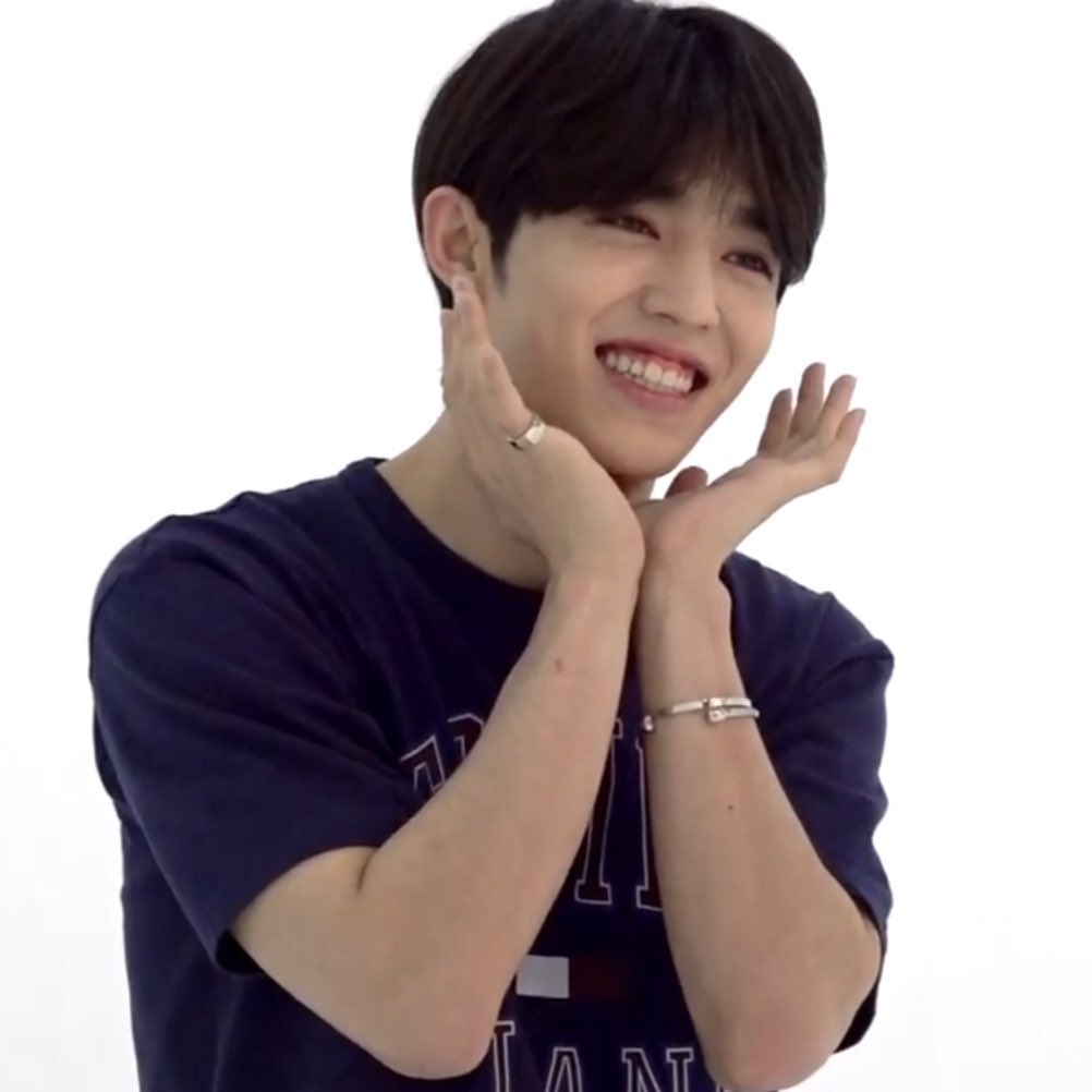 unbleacheol's tweet photo. happiest birthday to you cheol,, I hope you’re always happy and healthy,, we love you so much and we are so so proud of you ! thank you for everything 💖💖💖💖💖
#승철이의_스물넷_예뻐서_어쩌나 
#Happy_COUPS_Day 
#Generalization_Leader_Day https://t.co/SzR24ZSe77