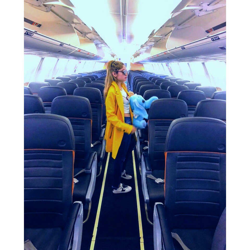abejitadekarol's tweet photo. @abejitadekarol mi princesa @karolsevilla https://t.co/uEX1u81SVy