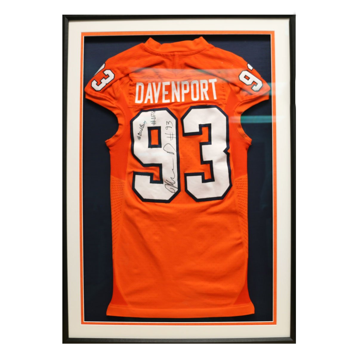 marcus davenport jersey