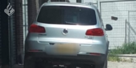 POL_DHFlexA's tweet photo. We troffen deze gestolen #auto aan. Na kort observeren konden we een verdachte op #heterdaad aanhouden. #politie #denhaag #centrum070 https://t.co/WGw0Gxx6rn