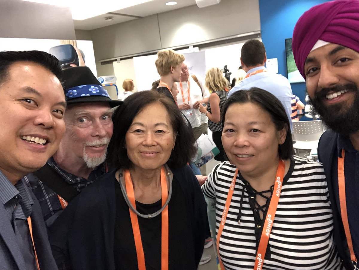 rb33canada's tweet photo. Getting in some selfies w/ people we admire #MovingTheWorkForward
@Aging20 #A2BrainHealthForum @CABHI__ @Baycrest
@CUEBALL1955 @asek47 @ZaynaKhayat @SEHealth_SEHC
@JonIngarkjenes https://t.co/UXwYah4gdt w/ family fr Norway🇳🇴
@MaryHuangGD @theakashsidhu
Bridgette @AGEWELL_NCE https://t.co/DpsQb7tz7p