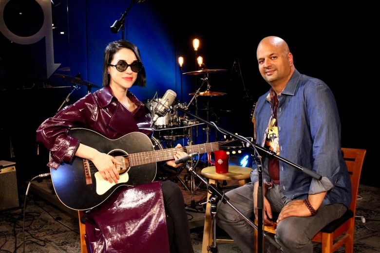 “All my heroes were electric guitar players.” <a href="/st_vincent/">St. Vincent</a> sits down with <a href="/StandUpAli/">Ali Hassan</a> to talk about why the guitar has been her weapon of choice throughout her career #MASSEDUCATION 🔊 bit.ly/2MrJDcC
