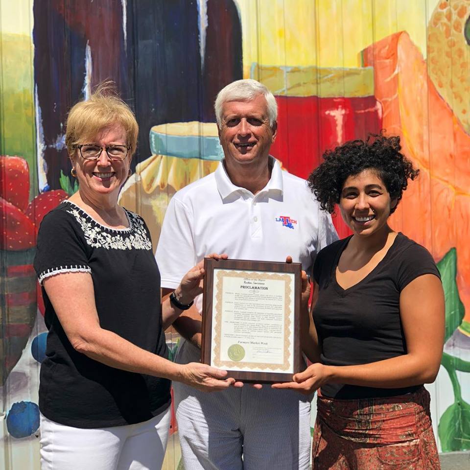 Mayor Walker declared the week of August 5-11 Ruston Farmers Market Week in conjunction with National Farmers Market Week! #RustonLA #ExcellenceMadeHere <a href="/rustonfarmmkt/">Ruston Farmers Market</a>