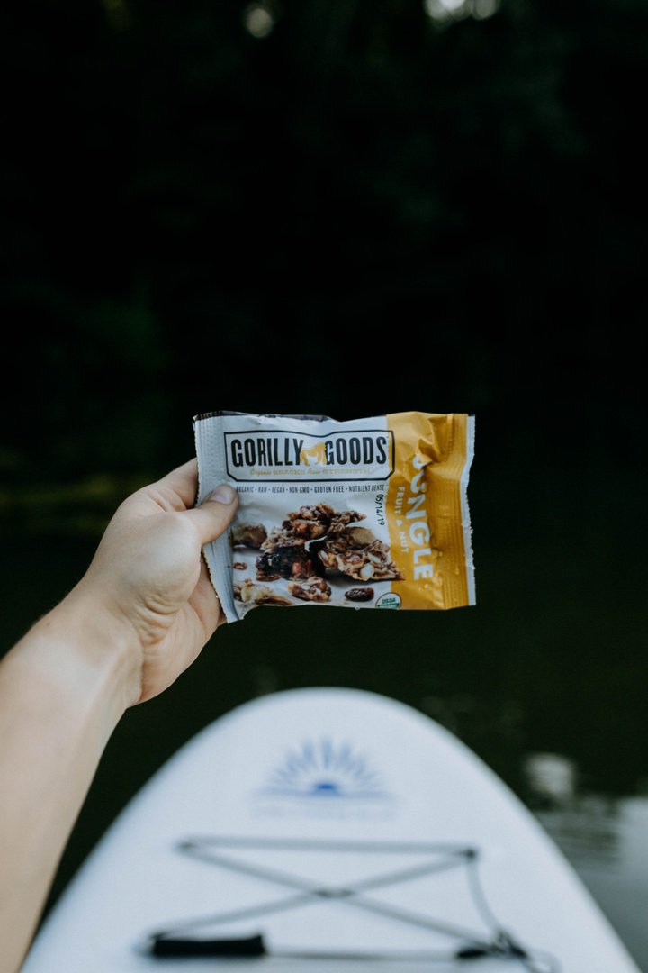 In the mood for something sweet, crunchy, raw, vegan, and paleo? We got just the thing.🍌