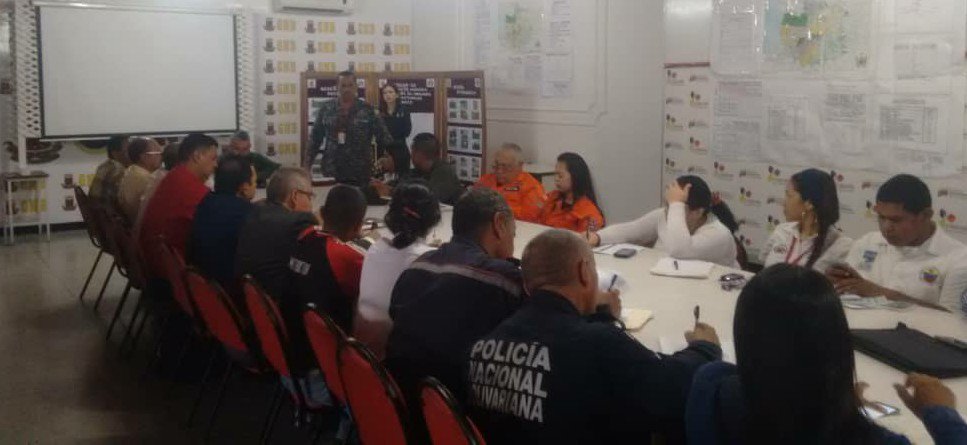 UNES #Trujillo presente en las mesas de trabajo para la elaboración del plan de atención integral al sector universitario.