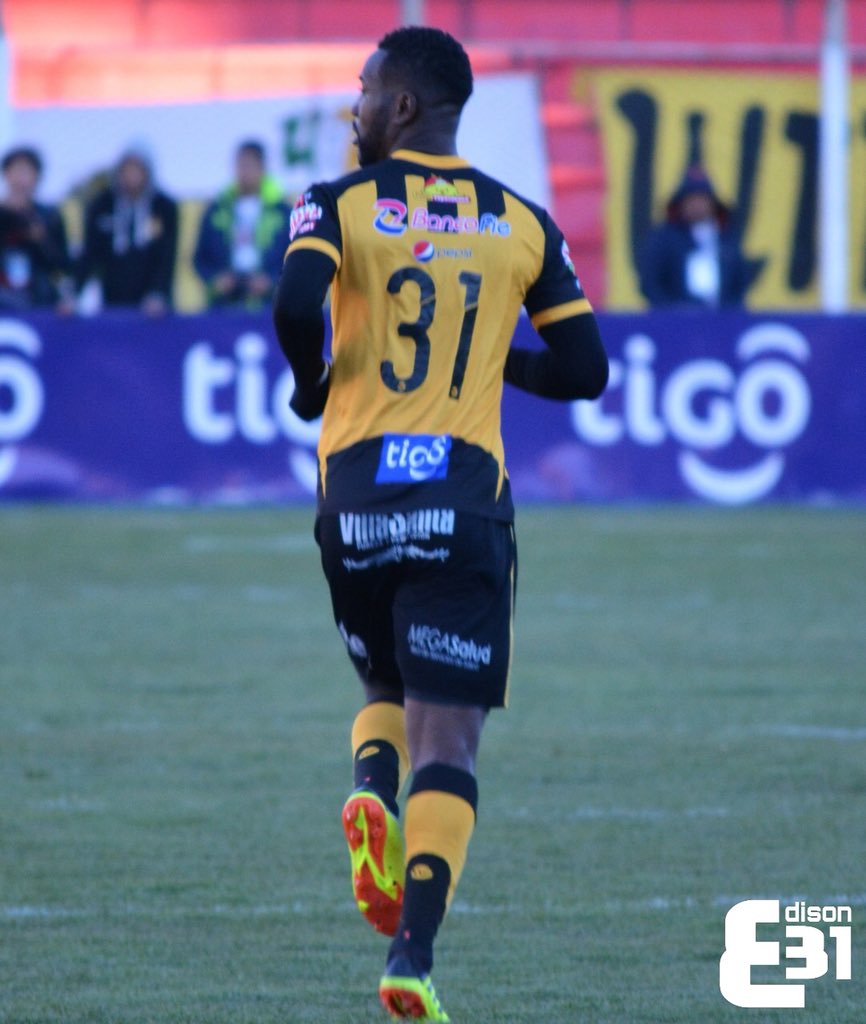 31Carcelen's tweet photo. Mantén tu frente en alto y no te rindas, DIOS tiene un plan perfecto para tu vida.🙏🏿💪🏾 #siemprehumilde#diostieneelcontrol#vamostigre🐯#EC31⚽️👈🏽 @ La Paz, Bolivia https://t.co/udhhKi2meX