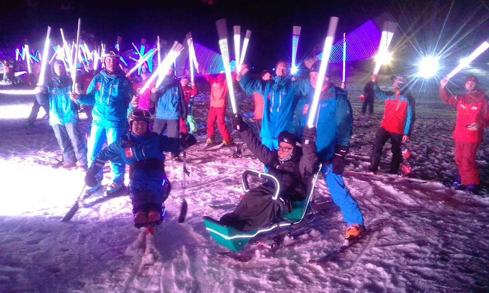 El domingo 5/8 compartimos una experiencia increíble! Primera bajada de antorchas del esquí adaptado de la historia en <a href="/CerroCatedralok/">Cerro Catedral</a> . Gracias por la confianza y por apostar a la  #inclusión y #accesibilidad . La montaña es de todos y para todos!!! <a href="/AADIDESS/">AADIDESS</a>