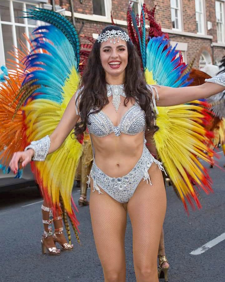 Happy Tuesday everyone! @paraisosamba brazilicafestival.com #brazilicafest #brazilica #festival #events #northwest #merseyside #samba #brazil #brazilian #carnival #braziliansamba #parade #music #drumming #dancing #liverpool #sambadancers #tuesday #tuesdayvibes #riodancers #show