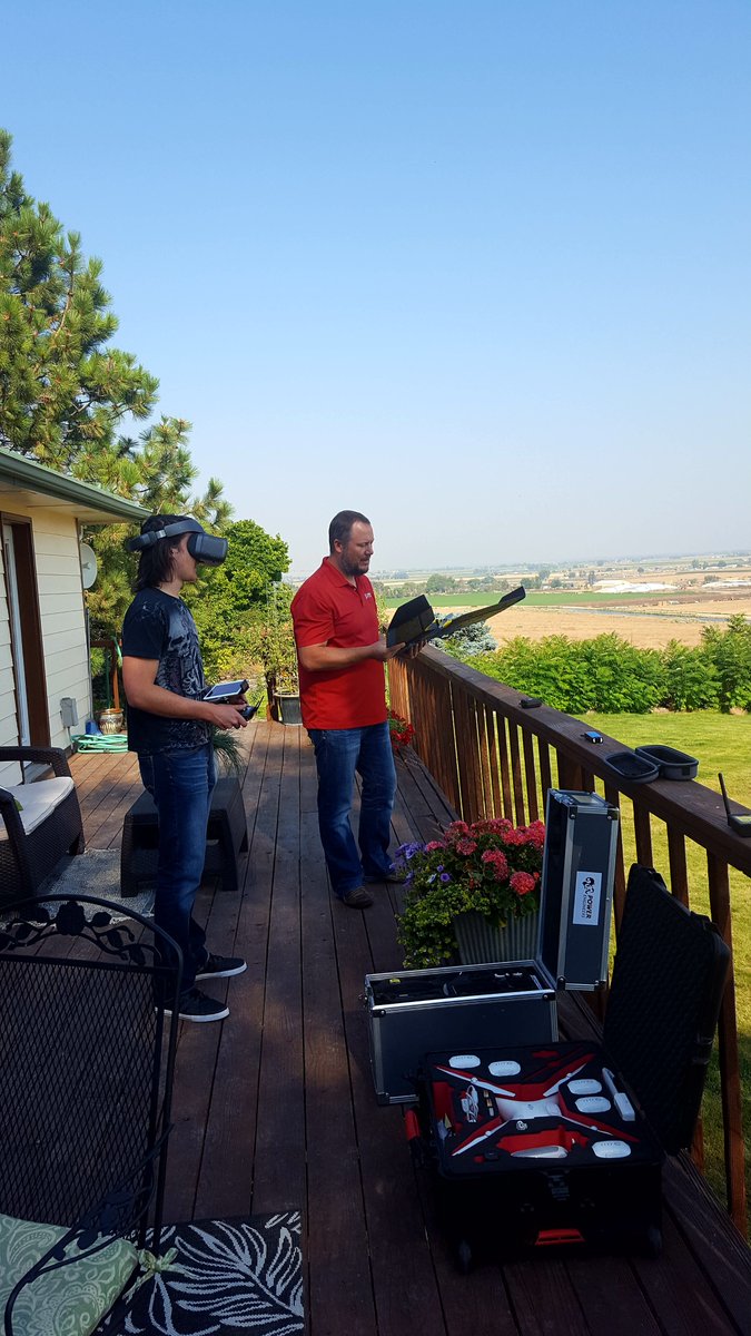 DronesAtPOWER's tweet photo. As part of our summer internship program Zach has flown 5 different types of drones, processed imagery for mapping and reality capture, and learned about how this information can be used in GIS.
It has been great working with such a bright young talent. https://t.co/gu32ewA6Cc
