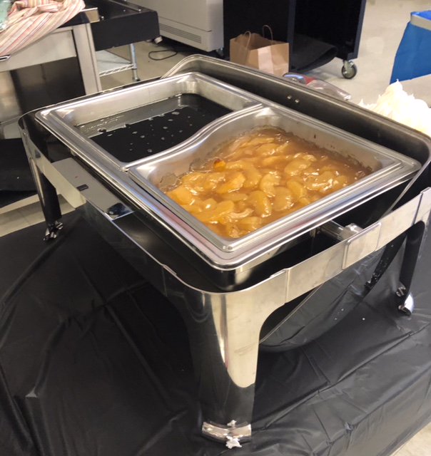 HeroSpeaker's tweet photo. Jonesboro Public School employees are a beautiful portrait of what real #Heroes look like in everyday life! What an honor to be with you today!
And I was blown away by the #ApplePancakes that were served! WOW! #TheHeroEffect #AboveAndBeyond https://t.co/Em5KZvmyx4