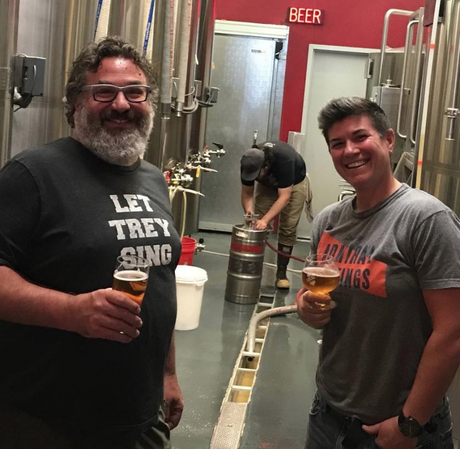 TheRakeAlameda's tweet photo. In addition to the other beers using #AdmiralMaltings for @OutsideLands, there are 2 beers on tap from collabs Dave did w brewers for #Beerlands! @SonomaSprings Pale Ale &amp; @localbrewingco Hazy Hellman Hollow! Sold excl at the breweries, #TheRakePub and #Outsidelands this weekend! https://t.co/EFXXp5cFNN
