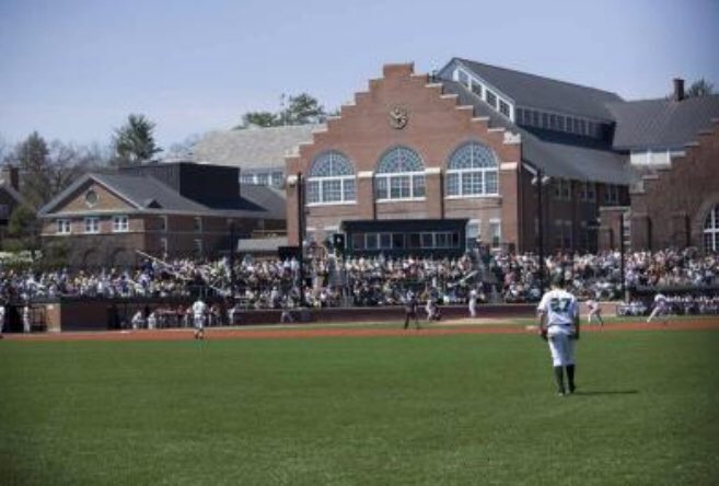 jackmetzger20's tweet photo. I’m extremely excited to say that I have committed to Dartmouth College to further my academic and athletic career! #gobiggreen https://t.co/PDBsHFWgNc