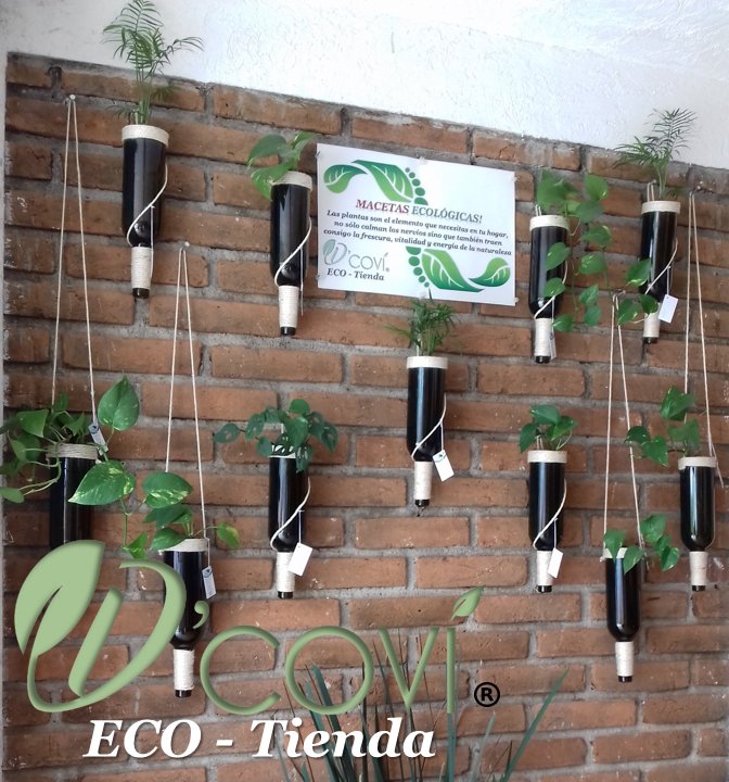 dcovi77's tweet photo. Decoración de Interiores Sustentable: armonizamos tus espacios con estas macetas ecológicas de pared y colgantes. Disponibles en nuestra ECO-Tienda
#reciclaje 
#DecoracionSustentable
#handmade https://t.co/8s6fjARmqg