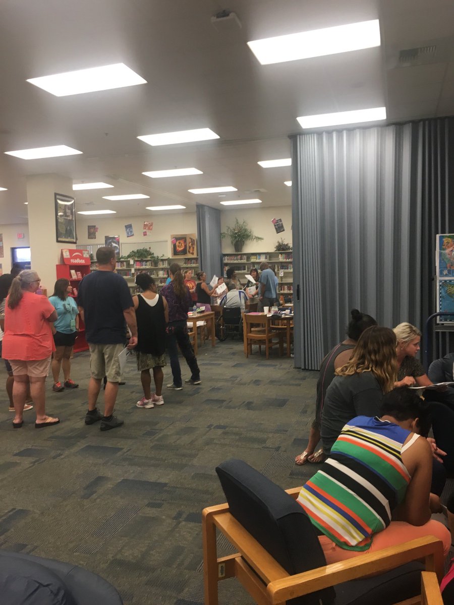 HCPSMarshallMS's tweet photo. Teachers learning about how to use restorative practice and circles @HCPSArea5 https://t.co/ZXipgFD9bS