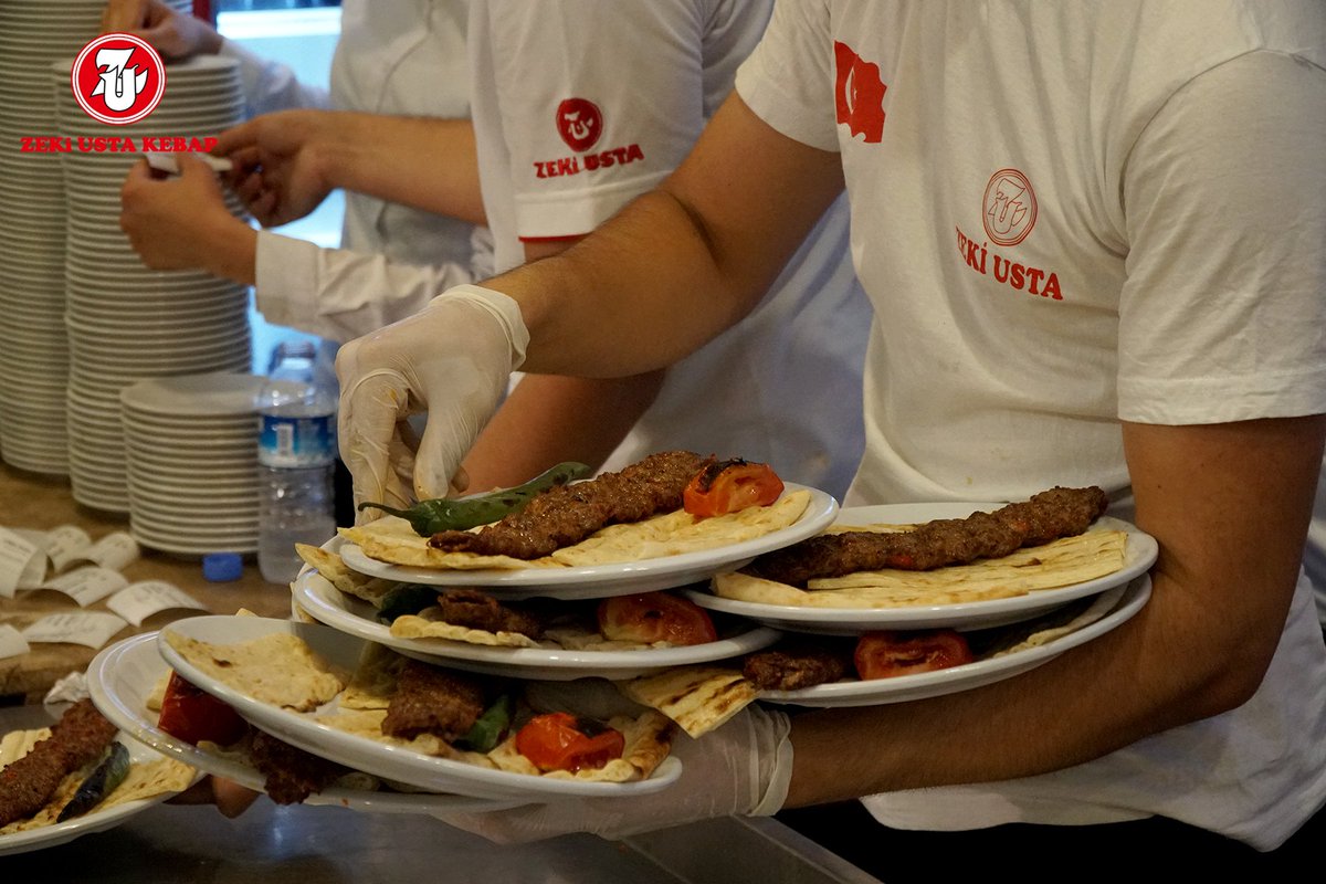 zekiustakebap's tweet image. Eşsiz lezzetlerimiz ve güler yüzlü personellerimizle sizleri #ZekiUstaKebap şubelerine bekliyoruz.
#Adana #AdanaKebap #AloPaket 
Türkmenbaşı Blv. ☎ 0322 239 30 40
Kenan Evren Blv. ☎ 0322 235 23 02 
🌐zekiustakebap.com