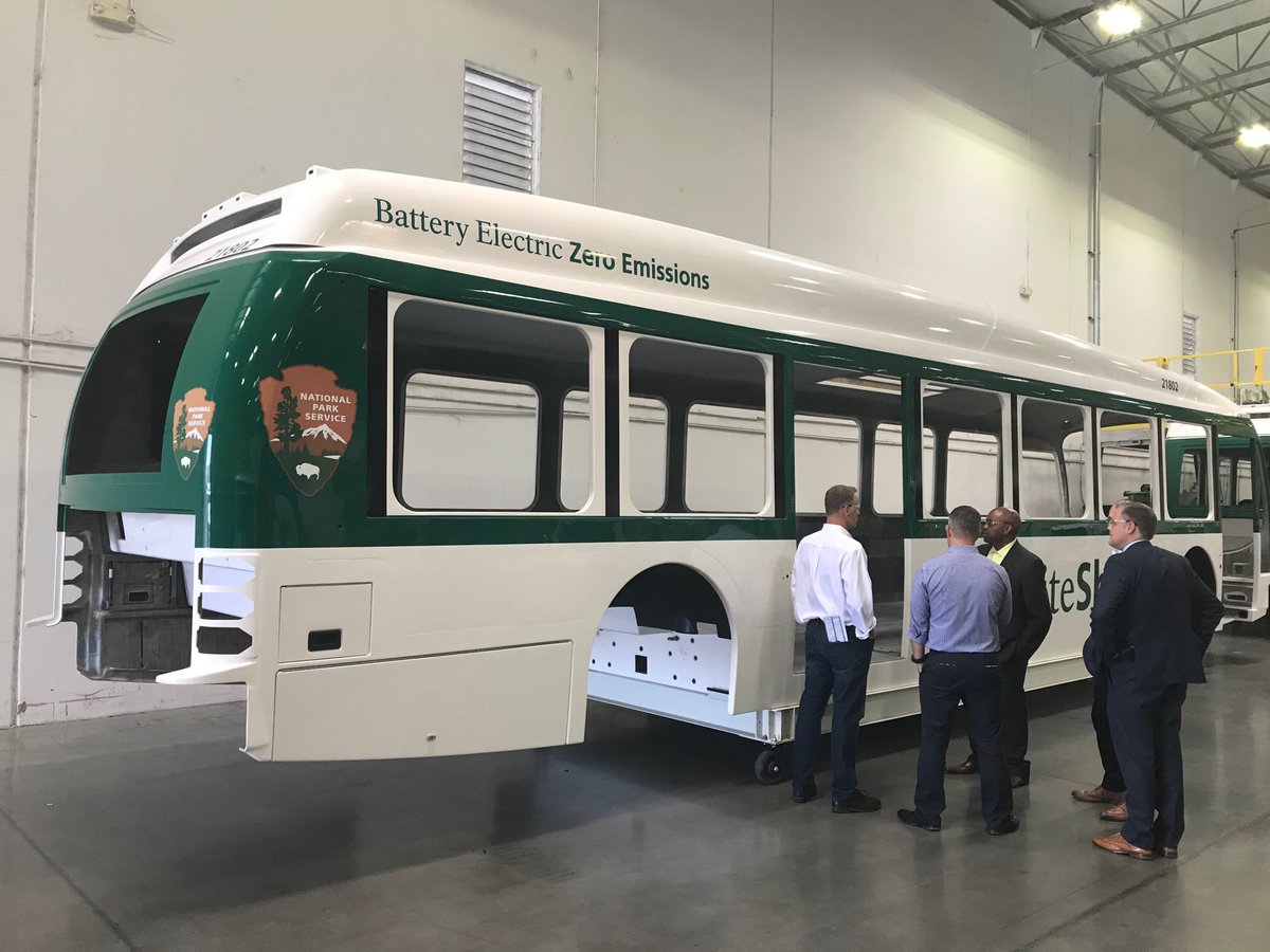 rcpopple's tweet image. Battery electric buses, coming to your National Parks soon... guess which Park is first to deploy ⁦@Proterra_Inc⁩ EV’s?