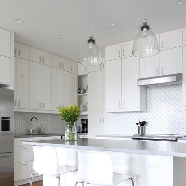 bearchicken1982's tweet image. Repost from @nemotile using @RepostRegramApp - Gorgeous kitchen design by @maletzdesign featuring our Atom mosaic!⠀
✨⠀⠀⠀
#nemotile #ihavethisthingwithtiles #tileaddiction #tilefloor #interiordesign #housebeautiful #interiordesign #design #homedes… ift.tt/2vKHD85