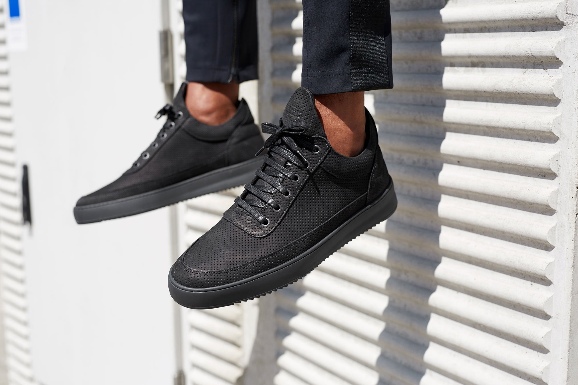 Filling pieces low hotsell top ripple tonal black