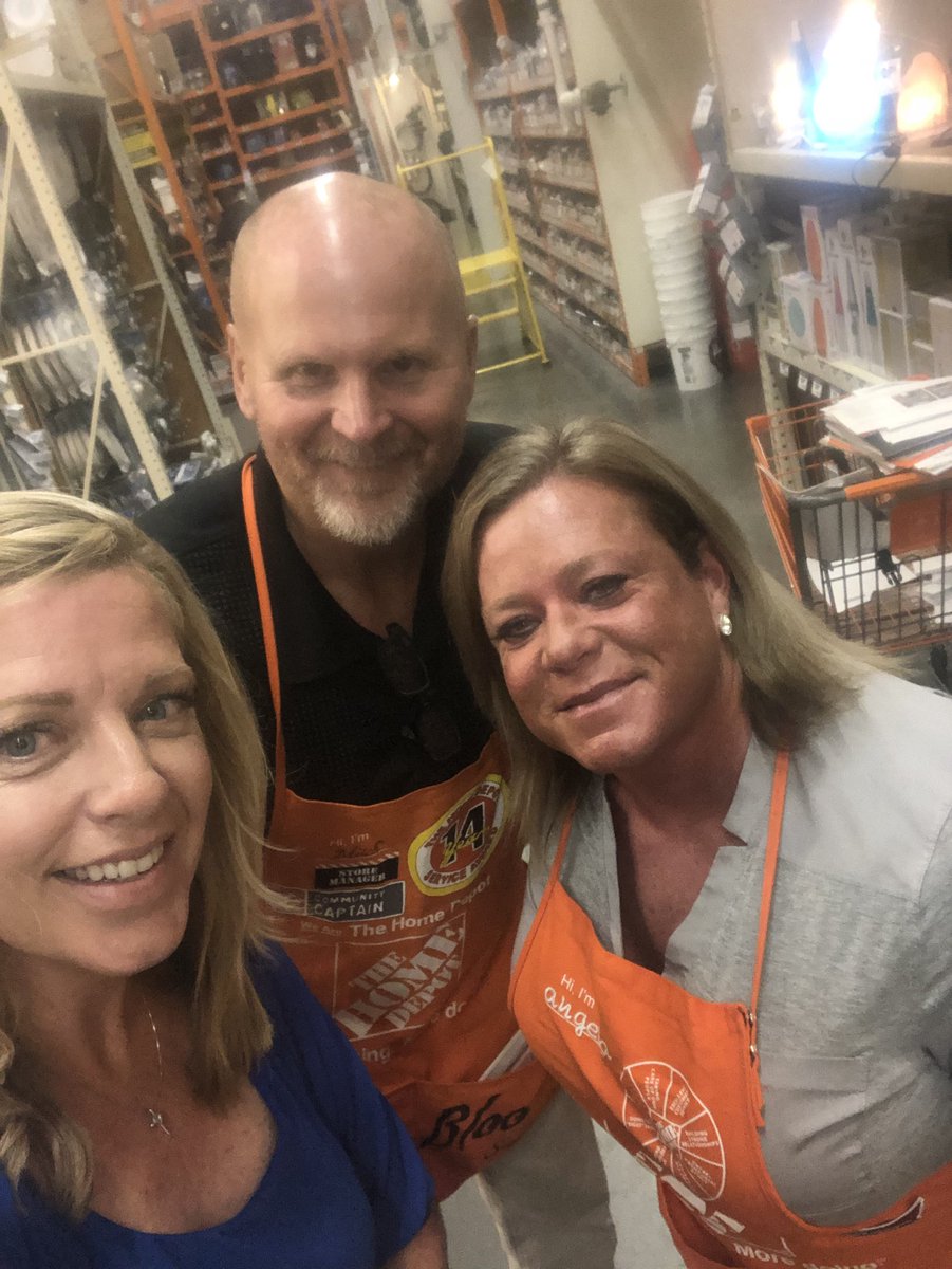 TrotterSandra's tweet photo. Great PK today at Home Depot 3908! @smitty04 @RuskMitch @RockwoodShutter https://t.co/eJ48j7NECN