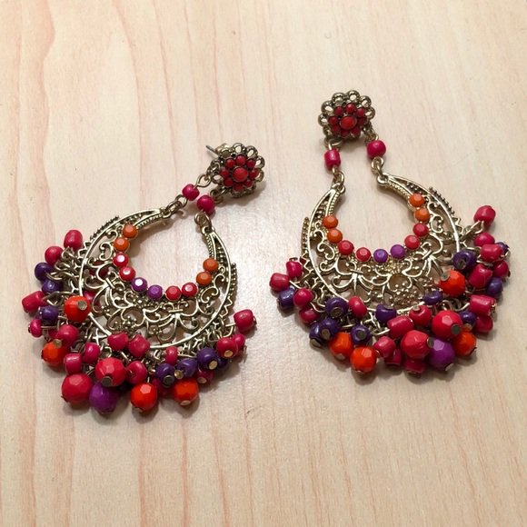 2 pic. So good I had to share! Check out all the items I'm loving on @Poshmarkapp from @Vivar1339 #poshmark #fashion #style #shopmycloset #chachavente: https://t.co/a4SNU24PoK https://t.co/tNUiYCyhfK