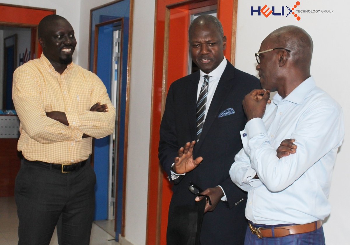 helixtechno's tweet photo. Mr Tafsir Malick Ndiaye, Juge au Tribunal International du Droit de la Mer était en visite dans les locaux de Helix Technology Group.
#kebetu https://t.co/Swy314RxIm