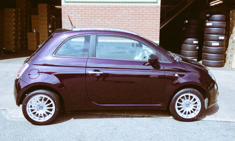 foxalloywheels's tweet photo. ➡️FX004
📏14” 15” 16” 17” 18” 19”
🎨 Silver &amp; Black
⚠️Colour coded centre decals available https://t.co/GZEBQ6S25g