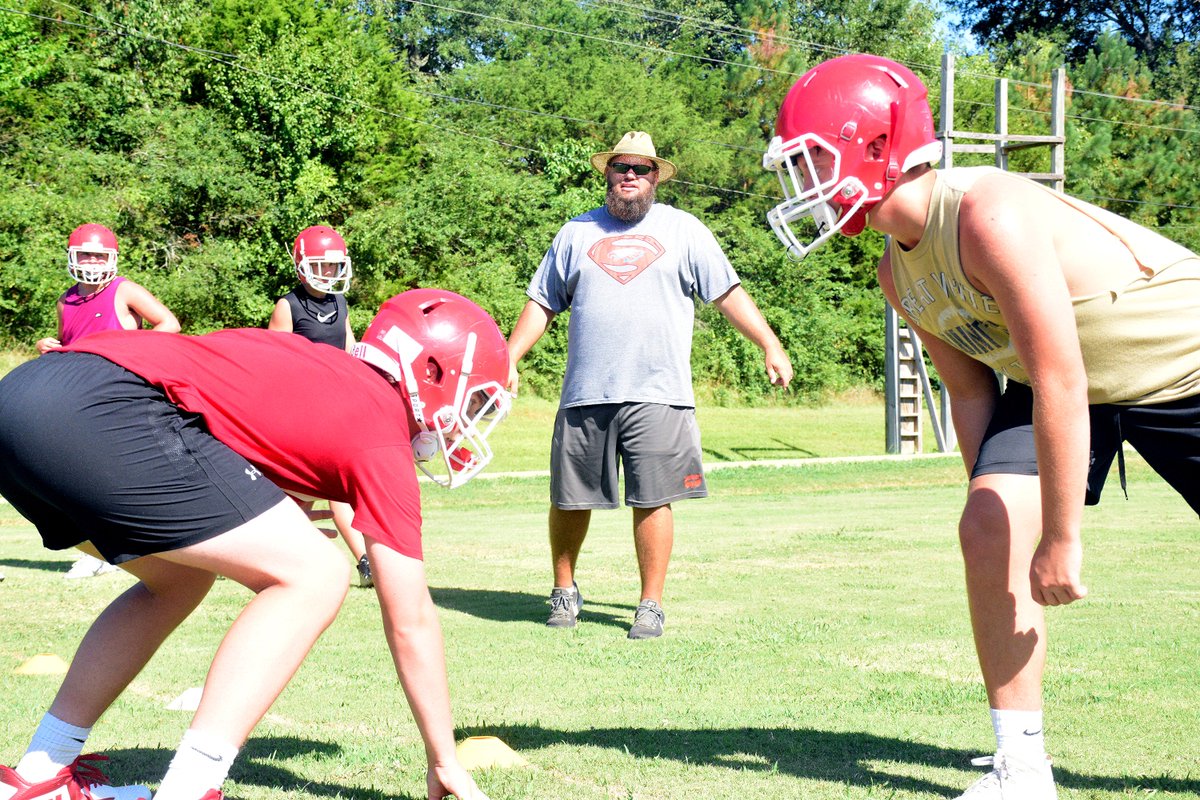 winfreyjake's tweet photo. PREP FOOTBALL: Vinemont ready for Year 2 under Robinson
https://t.co/PnjsQDnYeZ https://t.co/x5i9UxBNGF