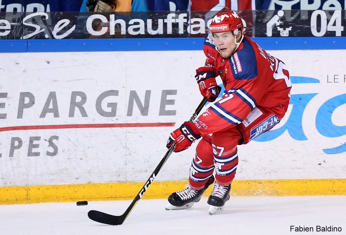 HigherHockey's tweet photo. Defenseman Joona Kunnas (@DelKunnas) will spend this season with the Mulhouse Scorpions in France’s Magnus League. 🇫🇷 #HigherHockey 

[📸: @fabdl19] https://t.co/2MRH9RgESr
