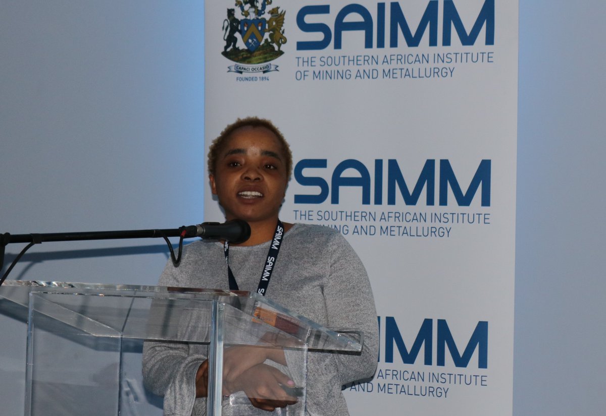 SAIMM1's tweet photo. Konanani Dolly Tshivhase from Tronox Namakwa Sands presenting “Continuous improvement of Geometallurgy at Namakwa Sands mine” #GeometConference2018 #GSSA #SAIMM https://t.co/Aoe2Mun7d0