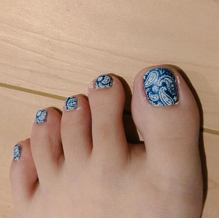 ゆり 絶対 Moyouが届いたのに ダイソーのw 総柄は本当胡粉ネイルが役立つ ネイルスタンプ ダイソー 胡粉ネイル Canmake