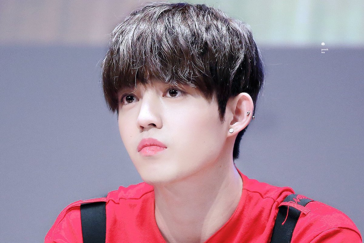 S coups. Чхве сынчоль Seventeen. Севентин s coups. Seventeen Эскупс. S.coups из севентин.