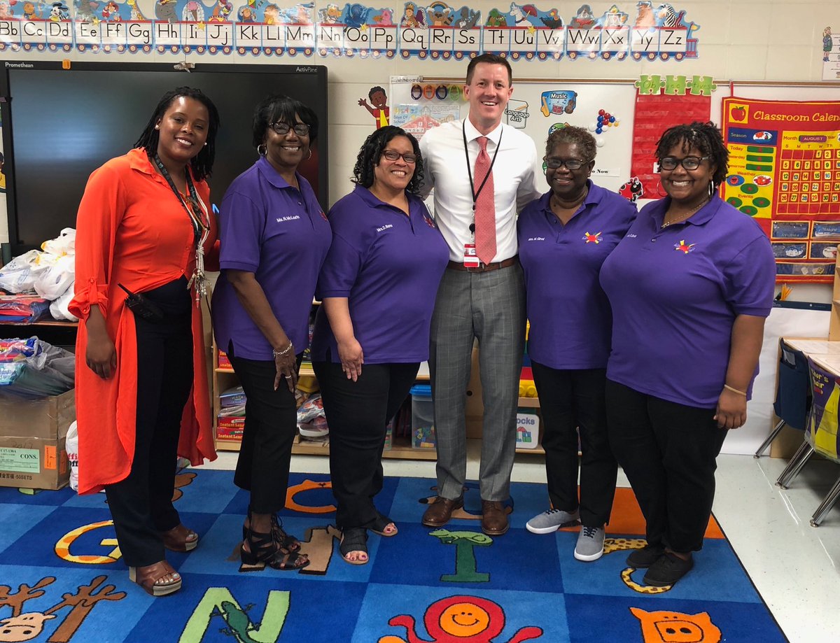 cadebrumley's tweet photo. Pleased to see the excitement at B.A. St. Ville Elementary.  Open house is a success! Pictured with Principal Harrison and the PK team. 👍🏽 #WeLove ⁦@JPPSS⁩ https://t.co/uPo3QDdgs5