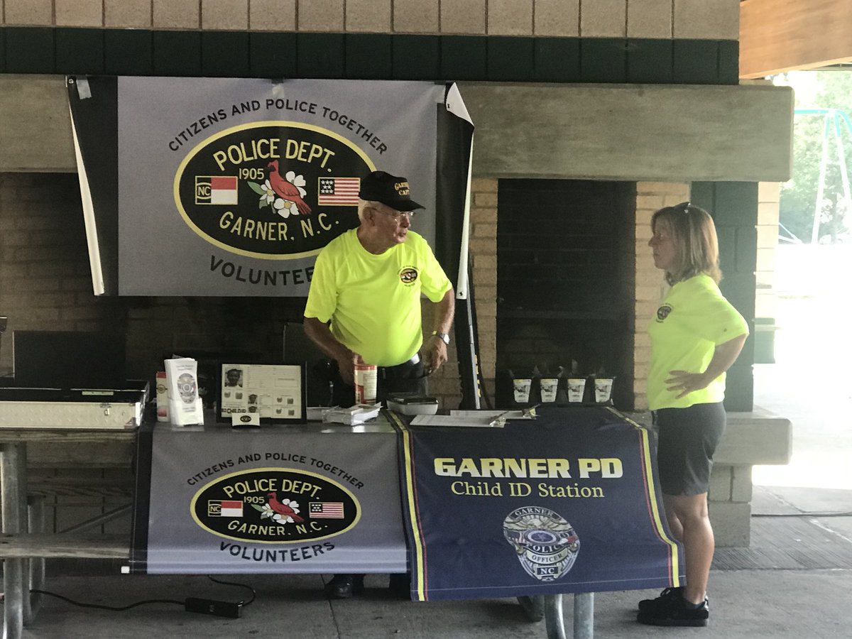 GarnerPolice's tweet photo. About to get busy for the #NationalNightOut celebration at  Lake Benson Park.  Come out for free hotdogs and lots of games!  @TownofGarner https://t.co/5piYHX9rU2