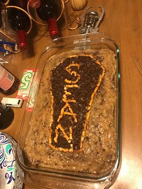 sean_rial's tweet photo. Getting hungry for some cake. https://t.co/eBdNrXyIc4