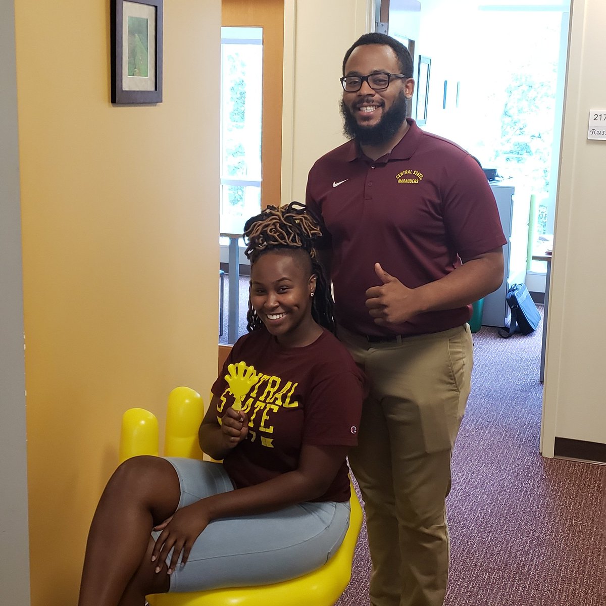 MarauderCCED's tweet image. Student Ambassadors Marchea and Marcus are registered on Handshake. What are you waiting for? #joinhandshake #maraudercareers #internships #careeropportunities 🖐🏽