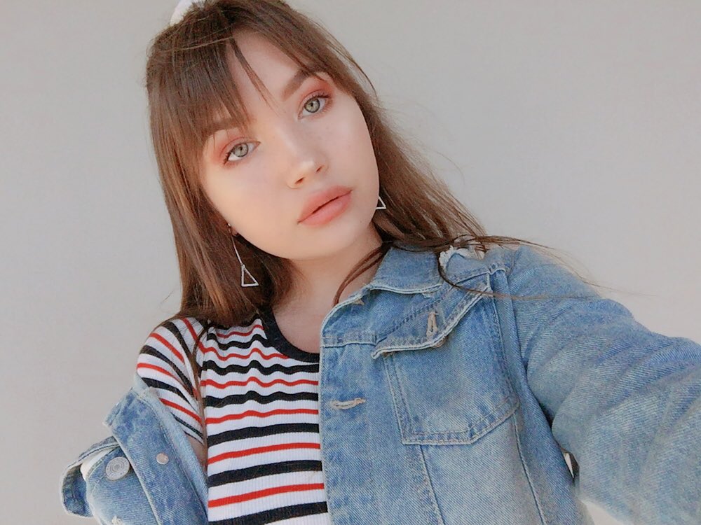 srhyoongi's tweet photo. loving yourself is so important n i’m proud to be a part of a fandom who support that #ARMYISBEAUTY #BTSLoveMyself https://t.co/YhS6vCBaT4