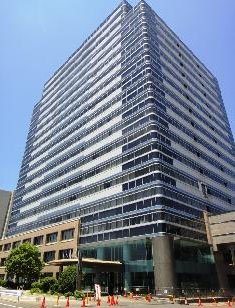 appro_kanojp's tweet photo. 大阪市公設市場連合会様主催、日本食糧新聞社様企画で、食品館アプロを含む、大阪市内の一部スーパ���で抽選で選ばれた約110名のお客様が8月4日開催「料理教室 DE Party Night」にご招待されました。大阪中央市場管理棟にて、料理を作られ、淀川の花火を見ながらお食事をされました。 https://t.co/XwTgogkJ3e