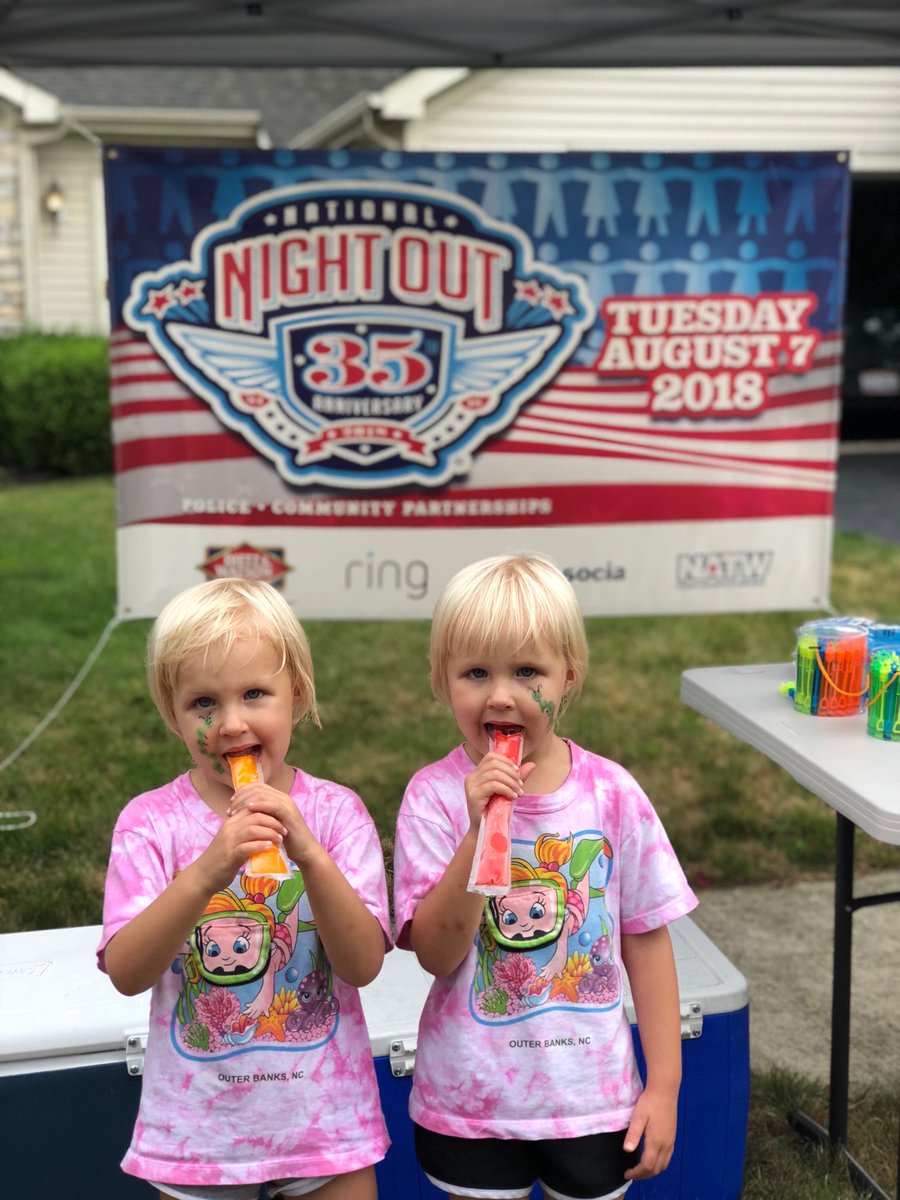 tellwesterville's tweet photo. Who is cuter than Kamryn and Kendal? ⁦@WestervillePD⁩ #NNO2018 https://t.co/VsnGNFd2B0
