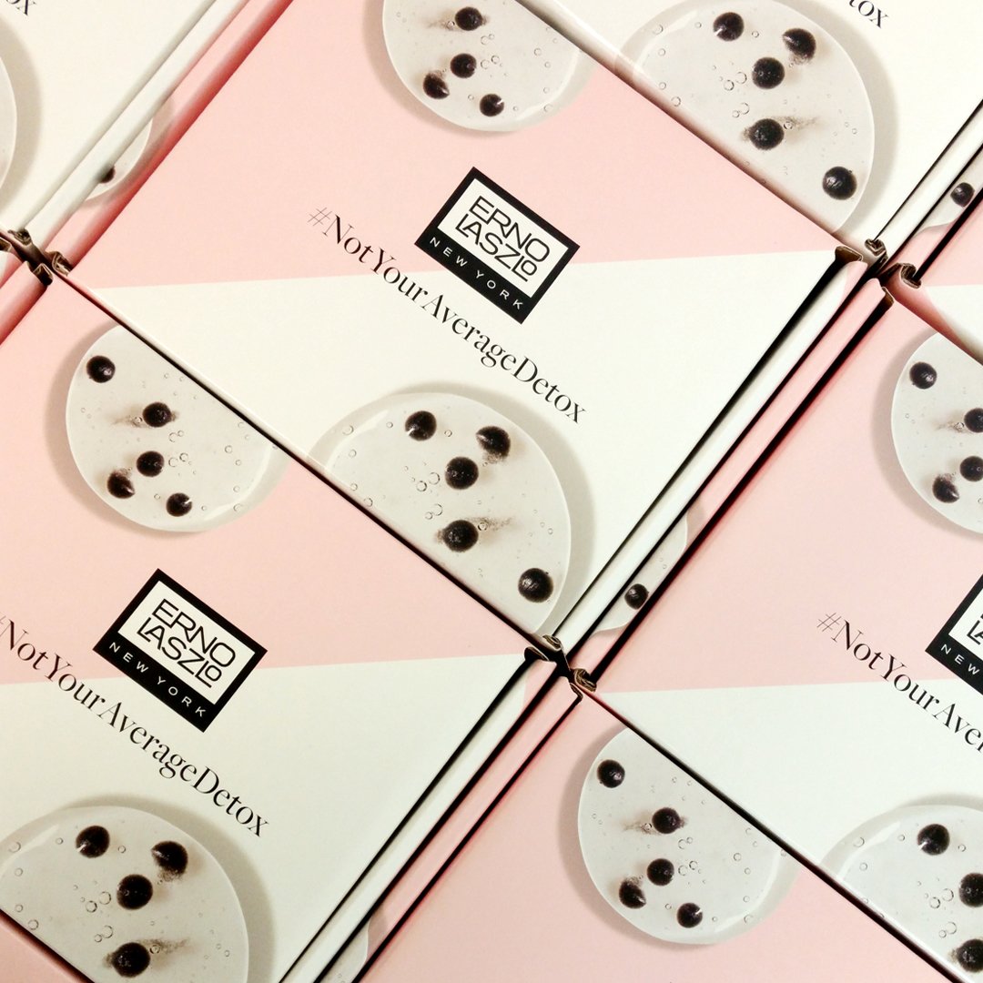 Influenster's tweet photo. β¨@ErnoLaszlo's new Pore Refining Detox Double Cleanse will give your skin the daily detox it deserves. β«β«β« And we're sending it to some lucky ladies so they can achieve the #LaszloGlow. π Raise your hand if you can't wait to try it! π #NotYourAverageDetox https://t.co/81kl8rU5zD