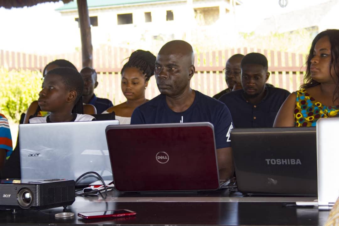 IVSC_GH's tweet photo. Do you want your #child or #young-person to develop #problemsolving skills, #creativity,improve #academic life, have #fun, become smart, #confident and #innovative? Then Your #Coding #Training Starts Now : WeCode launched https://t.co/aYJuv0m4Xn