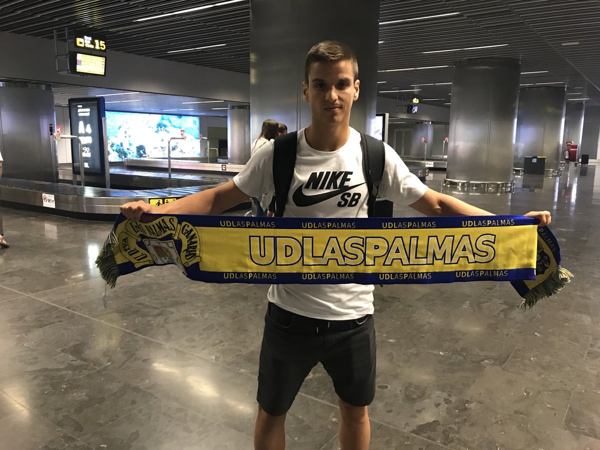UDLP_Oficial's tweet photo. Galarreta ya está en Gran Canaria. https://t.co/tVnLnO12Ep