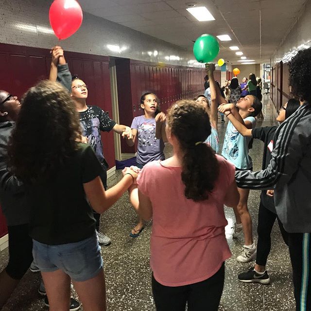 GatesChiliMS's tweet image. 2018-2019 Peer Ambassadors team building! #gcpride