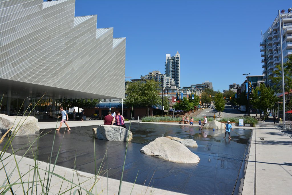 Yep, you can walk on water at the #FootofLonsdale in #NorthVan. 💗 #ILoveMyCity https://t.co/yP2q4tif1O