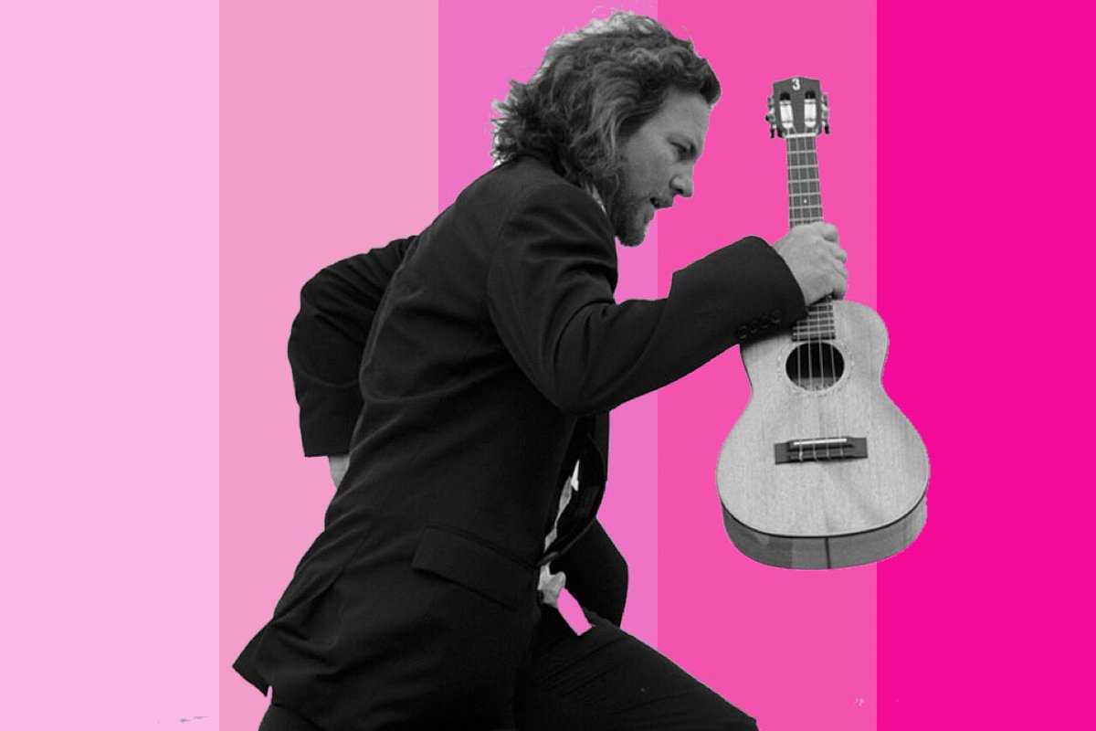 addictwithapass's tweet photo. Eddie vedder has talent https://t.co/hu4jEY1x32