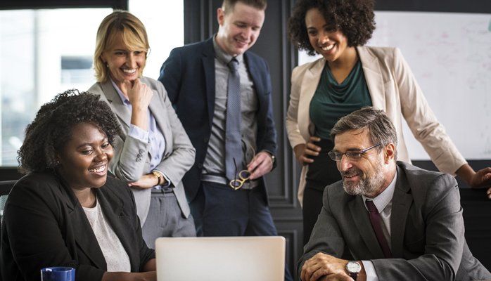ASQPittsburgh's tweet photo. Did you know that ASQ members have access to the best Quality resources and have an increased potential for a higher salary? If you’re a Quality professional, then you can’t afford not to be an ASQ member! Sign up today: https://t.co/P2ZAz66WSw https://t.co/tsiYqVq6PH