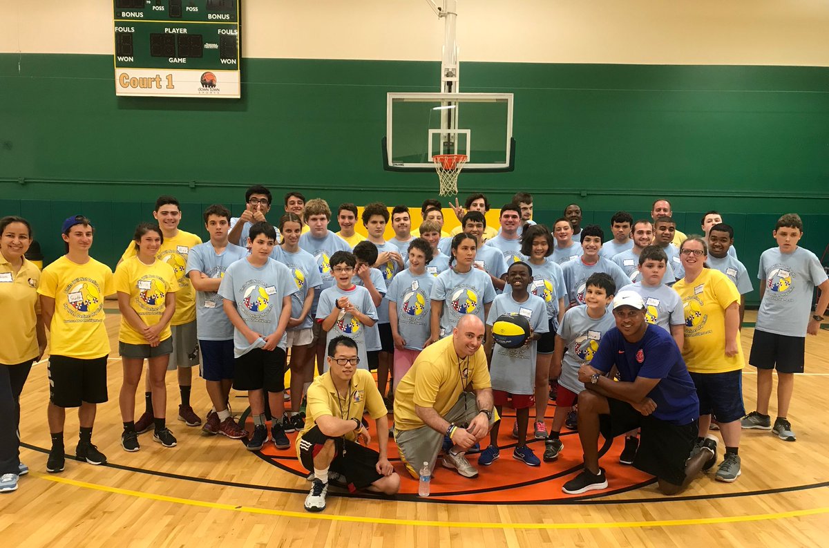 A huge THANK YOU to @nyknicks legend @StarksTheDunk for coming out to today’s #BounceOutTheStigma camp in #Mahwah with @MikeSimmel11 & some very special kids - #JohnStarks was a true pro & left a lasting impression on the kids - thank you @RickNadeau and @MalKwit for your support
