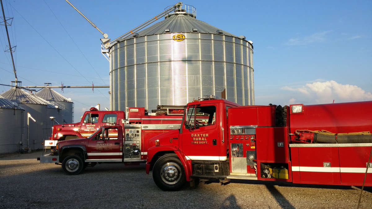 hansenag's tweet photo. Never good to see fire trucks at the farm however Grain bin rescue training is a must. Harvest approaching fast Everyone be safe!! @adam_singletary @hansenfamilyof6 https://t.co/e5r39vyTFF