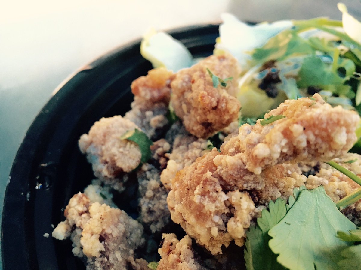 PhantomFood's tweet photo. @SanGabrielCity #NationaNightOut #SanGabrielHistoricalMissionDistrict @PhantomFood serving #Boba #DuckFries #Poke till 9pm!! https://t.co/BlD3btO4Sj