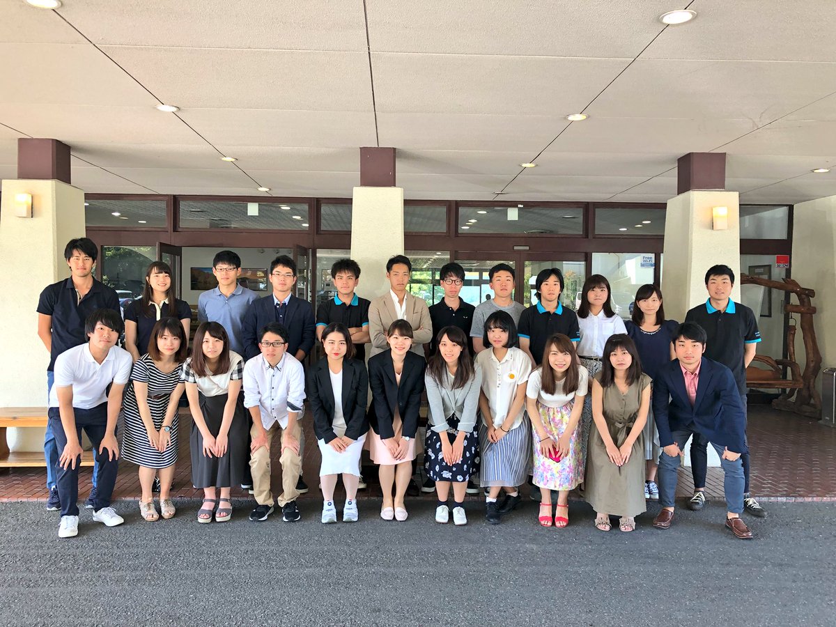 神戸大学医学部ゴルフ部 8 5 7に 山東カントリークラブにて夏合宿を行いました 相変わらずの猛暑でしたが 全員体調も崩さず楽しくラウンドできました 西医体頑張りましょう